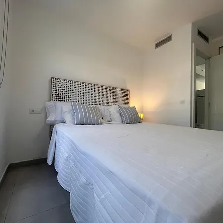 Sol & Sal By Ftv Holidays Homes * Corralejo